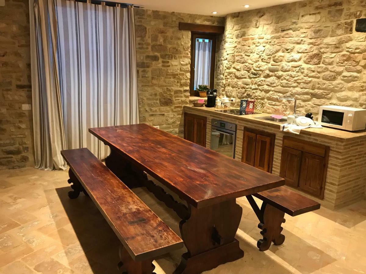Appartement Mamihouse à Gubbio Extérieur photo